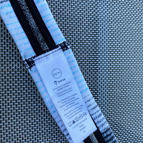 Lululemon and Ivivva headbands - Picture 10 of 15